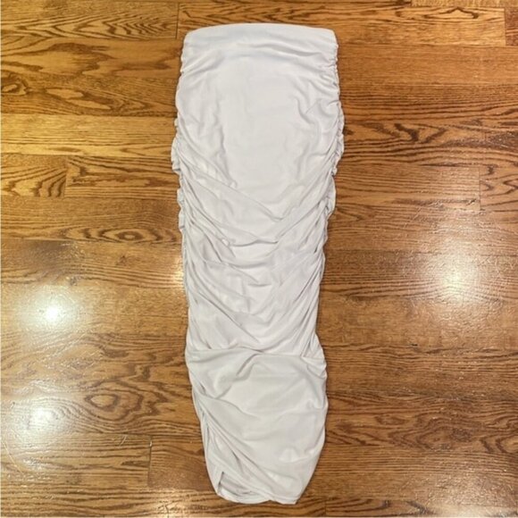 Pretty Little Thing Women's Midi Dress Tube Ruched Side Strapless White Draped - Picture 4 of 12